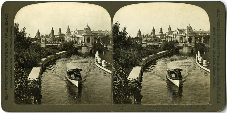 Stereograph comprising two photos of the lagoon at the 1904 World’s Fair