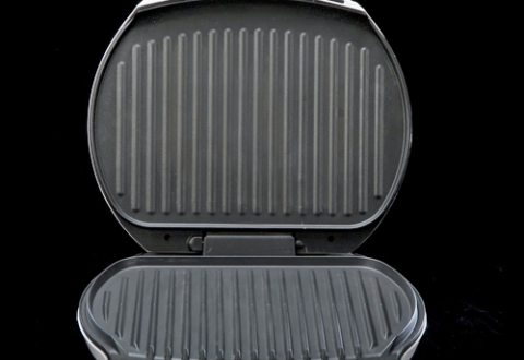 George Foreman Grill with lid open, about 1995