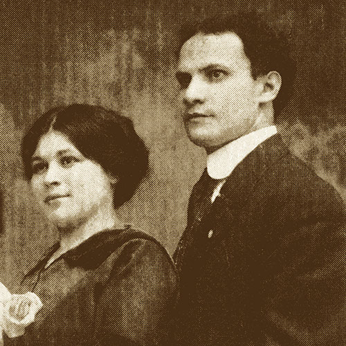 Studio portrait photo of Ida and William Rosenthal